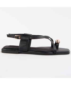 Sandalia casual para mujer. Plantilla de piel 100% natural. Calce cómodo. Fabricado por otras marcas para nuestra marca.