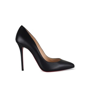 Kate 100 Christian Louboutin pumps.In zwart leer.Puntpunt.10 cm naaldhak.Rode buitenzool.Gemaakt in Italië.