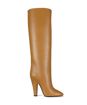 Botines Saint Laurent Tube 68 en piel lisa camel.Puntera de almendra y tacón fino cubierto.Suela de cuero.Altura del tacón: 11 cm100% piel de becerro.Made in Italy.