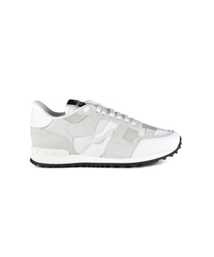 Sneakers de camuflaje Valentino Rockrunner blancas.En tejido de punto, ante y piel.Tacos de goma decorativos.Mostrador de cuero blanco.Suela de goma blanca y negra.Cierre con cordones.Made in Italy.