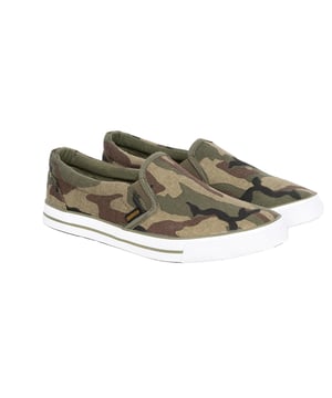 Upper: Cotton, Polyester. Padded Ankle, Twin Gusset. Flat. Cut: Low. Design: Camo, Rubber Badge. Toe Style: Round. Packaging: Boxed. Sole Features: Contrast. Fastening: Pull-On.