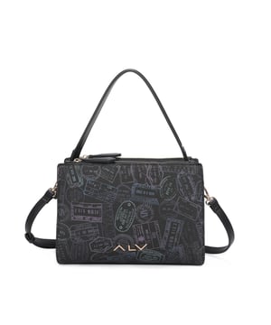 Bolso bandolera para mujer. El cierre es con cremallera. Los bolsillos internos son dos con cremallera y dos abiertos. Los bolsillos externos están ausentes. La bandolera es ajustable en piel. El mango es de cuero. Hay un compartimento interno. El material externo es 100%PU. Internamente es 100% Poliéster. Medidas: 28x10x20 cm. Producto de moda