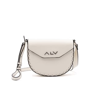 Bolso bandolera para mujer. El cierre es rápido. Los bolsillos internos son dos con cremallera y dos abiertos. Los bolsillos externos están ausentes. La bandolera es ajustable en piel. Falta el mango. Hay un compartimento interno. El material externo es 100%PU. Internamente es 100% Poliéster. Medidas: 23x7x18 cm. Producto de moda