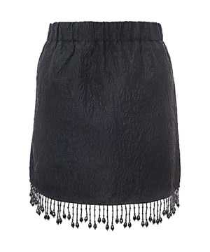 50% certified recycled polyester, 32% polyamide, 18% polyester This Jacquard Organza Bead Fringe Mini Skirt is made from a blend of certified recycled polyester. The skirt is designed for a regular fit and features an elasticated waist and beaded detailing