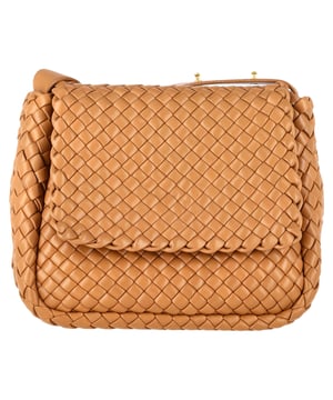 VINTAGE, RRP AS NEW
 The Bottega Veneta Small Cobble Intrecciato Shoulder Bag in Brown Leather is a stunning example of the brand’s signature craftsmanship, featuring the iconic intrecciato weave in rich brown leather for a timeless, luxurious look. Its compact size offers ample space for your essentials, while the adjustable shoulder strap ensures comfort and ease of wear. Pair it with a tailored blazer and jeans for an elevated, everyday look, or carry it with a chic dress for a more polished, evening-ready outfit. The warm brown hue makes this versatile bag a perfect addition to both casual and formal ensembles.

Bottega Veneta Small Cobble Intrecciato Shoulder Bag in Brown Leather

Condition: Excellent
Signs of wear: No retail tag, No visible sign of wear., 
Packaging: Dust bag
Color: Brown | ochre
Material: Leather | lambskin leather
Size: One Size | One Size
Measurements: Width: 80; Height: 220; Length: 260; Handle drop: 390; Strap length: 1020
SKU: NAPPUGBBA463447W
