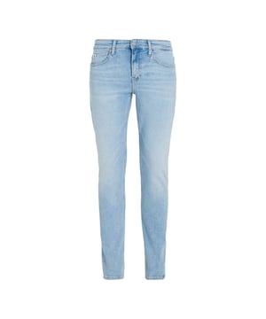 Color: Denim claro Cintura: Baja Detalles: Pierna estrecha Cierre: Cremallera Largo: Normal Ajuste: Normal