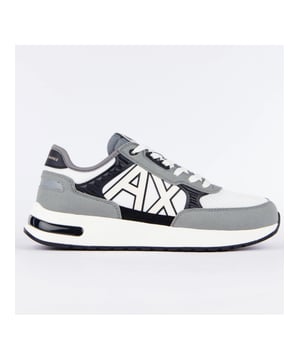 Sneaker Armani Exchange Düsseldorf Herren Grau Synthetik. Authentischer Schuh der Marke Armani Exchange - Streetwear/Sportswear-Design von Armani Exchange - Armani Exchange für modebewusste Männer, perfekt für den Alltag - Sneaker Armani Exchange in Grau passen perfekt zu Ihrer Garderobe - bequeme Synthetikmaterialien - klassische Schnürung - Düsseldorf - Synthetik
