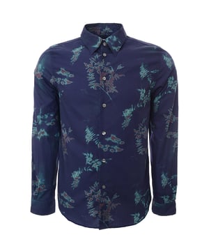 This long-sleeve tailored-fit shirt in navy is expertly crafted from 100% wool, providing a refined and elegant choice for colder days or formal occasions.