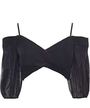 100% Polyester Blouson sleeves with fluted cuffs, elastic in shoulders and cuffs and zip closure at centre back