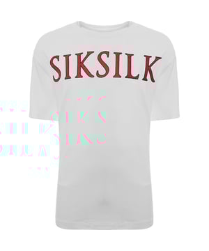 Main: 100% Cotton. The Siksilk oversized t-shirt in white with a red rhinestone logo is a bold fashion statement that combines comfort with a touch of luxury. The sparkling red rhinestones add a pop of color and a bit of glamour to the classic white tee, making it a versatile piece that can be dressed up or down. Whether you're going out with friends or just want to add some flair to your casual wear, this t-shirt is sure to turn heads and make a lasting impression.