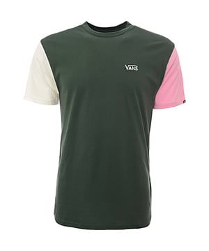 The Vans Opposite short sleeve t-shirt in green is a versatile and comfortable addition to your casual wardrobe. Made from 100% cotton, this t-shirt offers a soft and breathable feel, ensuring you stay comfortable throughout the day. The green color adds a fresh and vibrant touch, making it a standout piece that can be easily paired with various outfits.