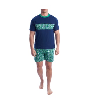 Short-sleeved and short-pants pajamas, model KL30000.

 The men's pajamas combine a short-sleeved round-neck T-shirt and shorts.
 Made of soft and breathable materials, it ensures comfort throughout the night.
 Ideal for any season, this set offers a perfect balance between style and comfort for a restful night's sleep.

 Exclusive designs and a variety of prints: The men's summer pajamas are available in a wide range of exclusive designs and prints, allowing you to choose from different styles that reflect your personality and taste. From prints to stripes, each pajama offers a unique and special touch.

 Easy Care & Durability: Made from durable cotton, the men's pajamas are easy to machine wash and maintain their softness, color and shape wash after wash. This easy maintenance ensures that the pajamas remain a favorite item in your wardrobe, offering durability and practicality over time, especially during the warmer seasons.

 Men's summer pajamas, the perfect gift for Father's Day, anniversary, Christmas, New Year, birthday, and much more!

 Choose style, quality and comfort with Kisses&Love!
 Composition: 100% Cotton
 Care:
Wash at maximum temperature 30º.
 Dry at low temperature.
 Do not use bleach.
 Do not iron.
 Do not dry clean.