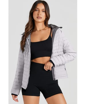 Silvery Solid Color Quilted Zip-up Puffer Jacket
  Quilted design for insulation and sleek appearance
  Zip-up front for easy wear and adjustable ventilation
  Solid-color design for versatility
  Size chart available for easy size selection
Material: 100% Polyester