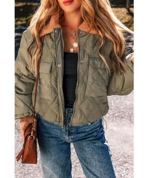 Jungle Green Teddy Collar Flap Pockets Quilted Puffer Jacket
  Plush teddy collar for added warmth
  Convenient flap pockets for easy storage
  Combination zipper and button closure
  Quilted design for ultimate warmth
  Perfect for cold weather
Material: 100% Polyester