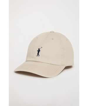 Baseballkappe mit sechs Einsätzen, hergestellt aus Baumwollköper. Mit verstellbarer Schnalle auf der Rückseite mit eingraviertem Detail von Polo Club. Durchmesser ca. 50 bis 60 cm. Borte mit dem Markenlogo auf der Innenseite der Nähte und Polo Club Etikett. Vorgekrümmter Schirm. Rigby Go Logo-Stickerei in Kontrastfarbe.