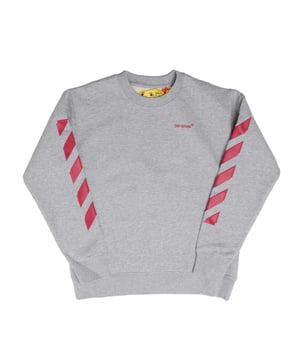 Juniors Off White Rubber Arrowneck Sweatshirt in grijs roze.- Geribde crewneck.- Geribde manchetten en zoom.- Off-white logo.- Diagonalen op mouwen.- Pijl op rug.- Slim fit.- 100% Katoen.- Ref: OGBA0010010832
