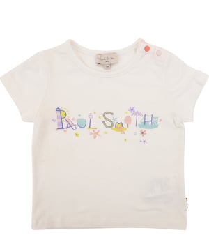 The Paul Smith Baby Girls Luella T-Shirt in white is a delightful and comfortable piece for your little one, crafted from a blend of 46% cotton, 46% modal, and 8% elastane. This fabric ensures softness, breathability, and stretch for ease of movement.