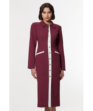 Feel occasion ready in our shirt dress, with a fitted silhouette and long sleeves. The conrasting, metallic buttons elevate the formality and brings a sense of new style to this otherwise traditional piece. Style it with pointed heels for a look ideal for office days and dinner dates. Compact Stretch Contrast Tipped Long Sleeve Shirt Dress High Quality Stretch Fabric Fitted Silhouette Long Sleeves High, Collared Neckline Contrasting Tipped Detailing Metallic Buttons Down Front