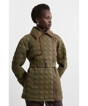 Be protected from the elements in our petite puffer coat, made in high quality, thick, padded fabric, featuring a quilted design, and cinched detailing at the waist. Wear it over any outfit, whether heading out for a wintery walk or to the office. Petite Diamond Quilted Belted Short Puffer Faux Leather Tab Trench Jacket High Quality, Thick, Padded Fabric Flattering Straight Silhouette Textured, Quilted Detailing Belted Waistline Pocket Features Warm, High Neckline Expertly designed for those 5'3" and under, our Petite pieces are perfectly proportioned for a smaller frame using shorter lengths.Shop this seasons women's puffer jackets or browse the full collection of coats and jackets now.