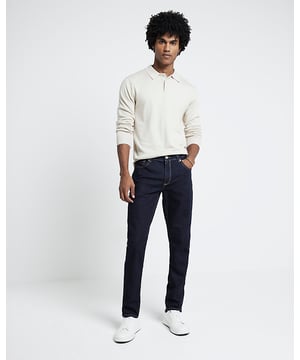 Skinny fit, Black stretch denim fabric, Button and zip fastening, Belt loops, Five pocket