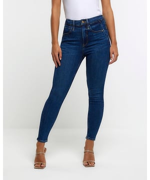Petite collection, High waisted, Skinny fit, Denim fabric, Lift and shaping seams to fit and contour, Belt loops, Classic 5 pockets, Button and zip fastening, Cotton for this product has been responsibly sourced
