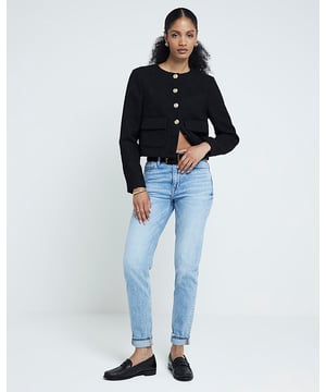 High waisted, Slim straight mom fit, Denim fabric, Lift and shaping seams to fit and contour, Belt loops, Classic 5 pockets, Button and zip fastening