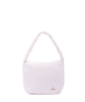 Bolso bandolera para mujer. El cierre es con cremallera. Los bolsillos internos son uno con cremallera y dos abiertos. Hay dos bolsillos externos con cremalleras a los lados. Falta la correa para el hombro. El asa es de tela. Hay un compartimento interno. El material exterior es tela. Internamente está forrado en poliéster. Medidas: 33x30x12 cm. Producto de moda