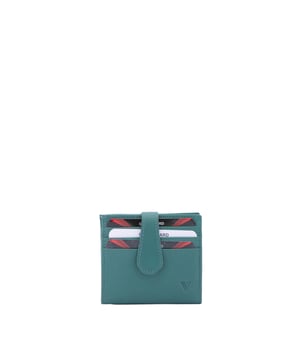 Cartera de mujer. El cierre es con botón de presión. Los bolsillos internos son tarjeteros y porta billetes. Los bolsillos externos están ausentes. Falta la correa para el hombro. Falta el mango. Hay un compartimento interno. El material exterior es ecopiel. Internamente está forrado en poliéster. Medidas: 9x8x2 cm. Producto de moda