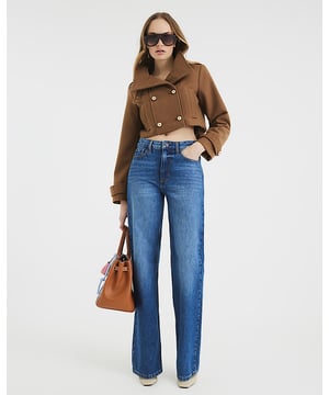Cropped fit, Collared, Long sleeves, Button fastening, Pockets, Gold hardware, Neck buckle fastening
