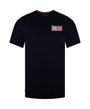 Das Timberland Stacked Herren-T-Shirt ist ein stylisches und bequemes Basic für jeden Tag mit einem auffälligen und dennoch minimalistischen Design. Dieses T-Shirt ist perfekt für die Freizeit, denn es kombiniert hochwertiges Material mit einer modernen Passform und ist somit eine vielseitige Ergänzung für jede Garderobe. Wichtige Eigenschaften: Weicher Baumwollstoff: Sorgt für Atmungsaktivität und ganztägigen Tragekomfort. Auffälliges Timberland-Logo: Gut sichtbar auf der Brust für einen unverwechselbaren Look. Klassischer Rundhalsausschnitt: Bietet eine zeitlose Passform, die zu jedem Outfit passt. Normale Passform: Bietet eine entspannte und bequeme Silhouette. Kurze Ärmel: Ideal für warmes Wetter oder unter einer Jacke. Vielseitiges Styling: Lässt sich leicht mit Jeans, Jogginghosen oder Shorts kombinieren für einen legeren und entspannten Look. Ob für den Alltag oder ein lässiges Streetwear-Outfit, das Timberland Stacked T-Shirt bietet eine Mischung aus Komfort, Stil und Markentradition.