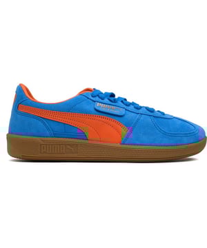 Zapatillas Puma Palermo azules para niños, confeccionadas en textil y con suela de goma. Incluyen plantilla Softfoam+, logo Palermo y suela de goma.