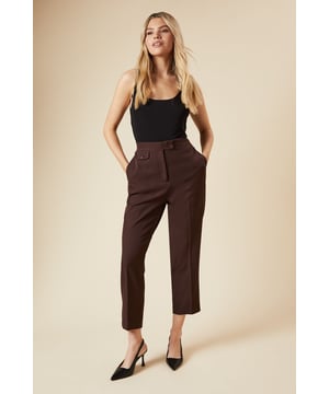 Stylish capri-length trousers with distinctive tab detail
        High-waisted design for a flattering silhouette
        Side pockets for practicality and convenience
        Cropped length perfect for showcasing footwear
        Versatile regular fit suitable for various body types
    
    These Tab Detail Capri Trousers from Dorothy Perkins are a must-have addition to your wardrobe. The cropped length and regular fit make them ideal for casual daywear, while the tab detail adds a touch of sophistication. Style them with a tucked-in blouse and ballet flats for a chic brunch look, or pair with a lightweight jumper and trainers for a relaxed weekend ensemble. The versatile design makes these trousers perfect for family gatherings or casual meet-ups with friends. The high-waisted cut is not only on-trend but also flattering for various body shapes. With their comfortable fit and easy-to-style nature, these capri trousers will quickly become a go-to item for your everyday outfits, offering both style and practicality for the fashion-conscious woman in her 30s.