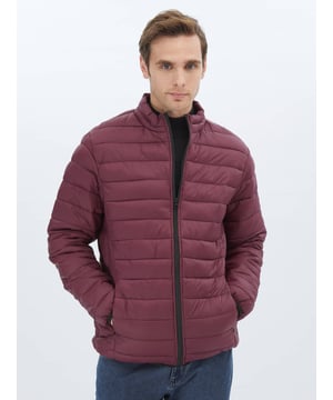 KİP bereichert Ihr tägliches Leben mit hochwertigen Materialien und innovativen Designs und bietet Ihnen sowohl Komfort als auch Stil. Unsere Produkte zeichnen sich durch ihre Langlebigkeit und Funktionalität aus, während sie gleichzeitig mit ästhetischen Details überzeugen. KİP bietet moderne und ergonomische Lösungen für den täglichen Gebrauch, die Qualität und Eleganz vereinen.