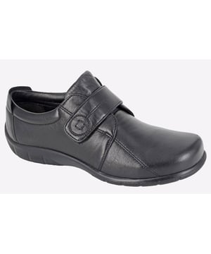 The Willow Touch Fastening Shoes from Mod Comfys combine style and comfort. Made from Black Softie Nappa Leather, they feature a secure Touch Fastening Bar for a custom fit. The padded sheep leather sock and microfibre lining offer all-day comfort, while the lightweightdurablePU sole provide flexibility and long-lasting wear. Perfect for smart-casual occasions.
- Nappa leather upper
- Touch fastening
- Microfibre lining
- Lightweight PU sole
