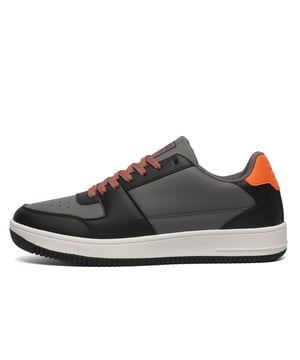 These Crosshatch Toribio Trainers are designed with both style and functionality in mind. They feature a sleek design that can easily be paired with a variety of outfits, making them perfect for everyday wear. The lace-up closure ensures a secure and adjustable fit, while the comfortable inner lining provides all-day comfort.
 The durable outsole is built for traction, offering a stable grip on various surfaces, making them perfect for both casual outings and active wear. With a combination of breathable materials and lightweight construction, these Toribio Trainers deliver comfort and style that lasts throughout your busy day.
 - Lace-up closure
 - Comfortable inner lining
 - Padded tongue, heel & ankle collar
 - Comfort cushioned insole
 - Durable grip sole
 - Crosshatch branding