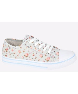 Perfect for everyday casual wear and sure to add a fun flair to your outfit, these Dek Divine women's trainers feature a stylish canvas upper in a chic floral print, with a secure lace fastening and a durable rubber otusole.
- Canvas upper- Secure lace fastening
- Padded footbed
- Contrast lining to the outsole
- Injected PVC Sole