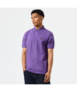 Heren Weekend Offender Caneiros Badge Polo Shirt in paars.- Klassieke geribde kraag.- Korte mouwen met geribde manchetten.- Ton-sur-ton gekleurde merkknopen.- WO Prison logo badge op de borst.- "Admit nothingin badge op de onderste zijnaad.- Too much too youngin badge in de nek.- Regular fit.- Ref: POAW2401PUR