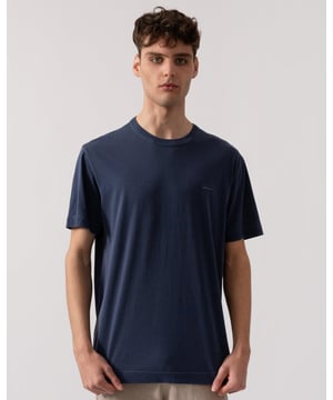  
 Crafted from 100% cotton for a soft feel, this T-shirt is garment-washed for a sunfaded, lived-in effect. Cut for a regular fit, it features a ribbed crew neck, short sleeves, and logo embroidery at the chest.

Regular fit
Crew neck
GANT logo embroidered at chest

 100% Cotton 

2003323
 