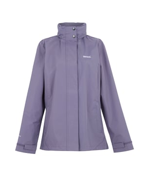 100% polyester Waterdichte shell jas voor dames Naaddicht, zacht aanvoelend polyester met Hydrafort-technologie en een duurzame waterafstotende afwerking biedt een effectieve barrière tegen wind en regen Zachte gaas voering is comfortabel om te dragen en de verstelbare capuchon netjes opbergbaar op droge dagen Twee zakken met rits zijn handig voor het opbergen van sleutels en telefoons Met de Regatta-print op de borst Regatta damesmaten (borstomtrek ongeveer): 34 (76 cm), 36 (81 cm), 38 (86 cm), 40 (92 cm), 42 (97 cm), 44 (102 cm), 46 (109cm), 48 (114cm), 50 (122cm), 52 (127cm), 54 (132cm), 56 (137cm), 58 (142cm), 60 (147 cm), 62 (152 cm), 64 (158 cm).