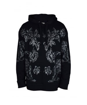 Sudadera negra de Valentino con estampado floral. Estampado floral blanco, vegetal con mariposas.Bolsillo tipo canguro.Capucha con cordón.Puños y dobladillo acanalados.100% algodón.