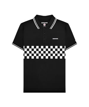 100% Baumwolle. Gewebe: Trikot. Design: Kariert, bestickt, Logo, Zielscheibe, Zweifarbig. Knopfleiste mit drei Knöpfen, Gewebtes Etikett. Passform: Groß und Hoch. Hinweis: Von Feuer fernhalten. Kurzärmlig. Mit kontrastfarbenen Streifen, Schaftrand zum Umklappen. XXL: 139,7 cm. 3XL: 150 cm. 4XL: 160 cm. 5XL: 170 cm.