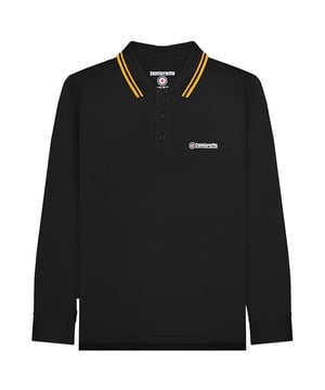 100% Katoen. Stof: Pique. Ontwerp: Geborduurd, Logo. Halslijn: Collared. Mouwtype: Met lange mouwen. Klep met 3 knopen, contrasterende tip, geweven zoomlabel. Opgelet: Verwijderd houden van vuur. XL L: 48 in. XXL R: 55 in. 3XL R: 59 in. 4XL: 63 in. 1XL: 51 in.