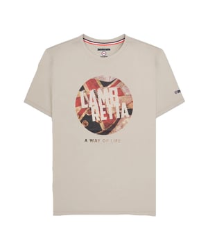 100% Katoen. Hals: Crew Neck. Mouwtype: Korte mouwen. Zijnaden, Geweven Label. S: 38 in. M: 40 in. L: 42 in. XL: 44 in. 3XL: 48 in. 4XL: 50 in.