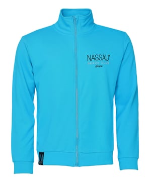 Die Nassau Beach Sweatjacke  bietet Komfort und Stil in einem. Mit dem NB Logo auf der Brust und Pailetten auf dem Rücken ist sie ein echter Hingucker. Mit zwei seitlichen Eingriffstaschen, einem Kragen und der durchgehende Reißverschluss wird für eine bequeme Passform und Flexibilität gesorgt. Perfekt für kühle Tage und lässige Freizeitlooks – ideal für alle, die Wert auf Qualität und Design legen.