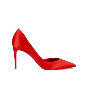 Zapatos de tacón Christian Louboutin Iriza 85.Satén rojo.Punta afilada.Tacón de aguja de 8,5 cm.Suela roja.Made in Italy.