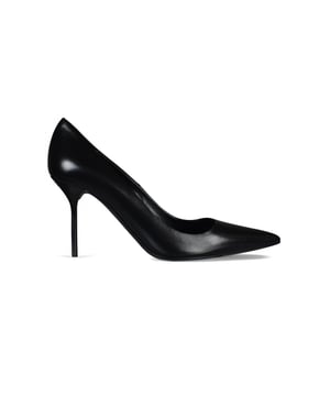 Tom Ford pumps in schwarzem Leder.Gold Logo Details auf der Innensohle und Ferse.Spitze.Absatzhöhe 8,5 cm.Made in Italy.