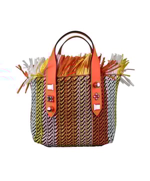Bolso tote pequeño Frangibus Christian Louboutin de rafia multicolor.Dos asas de piel naranja adornadas con 3 tachuelas plateadas.Borde superior realzado con flecos.  Pequeño bolsillo interior de piel.Bandolera desmontable.Cierre con automáticos.Made in Italy.