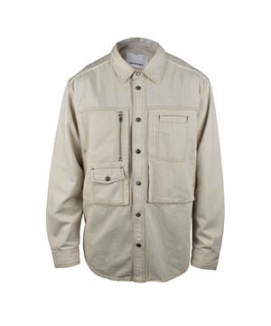 Chaqueta vaquera Pascuale blanca de Isabel Marant.Costuras a la vista.Cuello clásico.Un bolsillo con cremallera.Un bolsillo con cierre de botón.Bolsillo en el pecho.Botones en las asas.Cierre principal con botones.80% algodón, 20% cáñamo.
