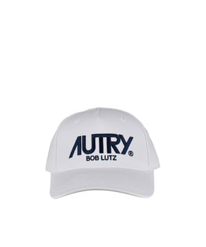 Gorra Autry de algodón blanco.Logotipo  Autry Bob Lutz  bordado en negro.Cierre de velcro en la parte trasera.Ojales bordados en la parte superior.