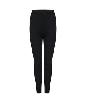 Basislagen zijn een essentieel onderdeel van ieders uitrusting, vooral in de koudere maanden. De Exchange Base Layer Leggings van Dare 2b zijn er klaar voor om je warm te houden en je op de been te houden, of je nu de piste, de trails of gewoon de stad in gaat. Gemaakt van een polyester Thermal Tech stof die warmte van het lichaam helpt hercirculeren voor ongeëvenaarde warmte, en de snel afvoerende en sneldrogende elementen houden je zo comfortabel mogelijk tijdens je excursies. Hier in de kleur Black / Ebony Grey. Materiaal: 93% Polyester, 7% Elastaan. Ref: DWU41106N.